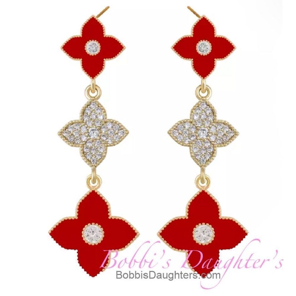 💎243💎 14k Gold Red Four-Leaf Clover‎ Diamond Earrings Long